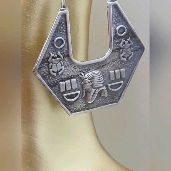 Egyptian Revival Dangle Earrings - Picture 3 of 5